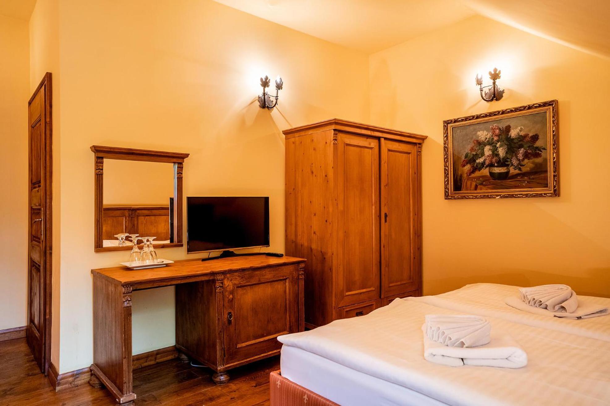 Penzion Cosmopolitan I. Banska Stiavnica Exterior photo